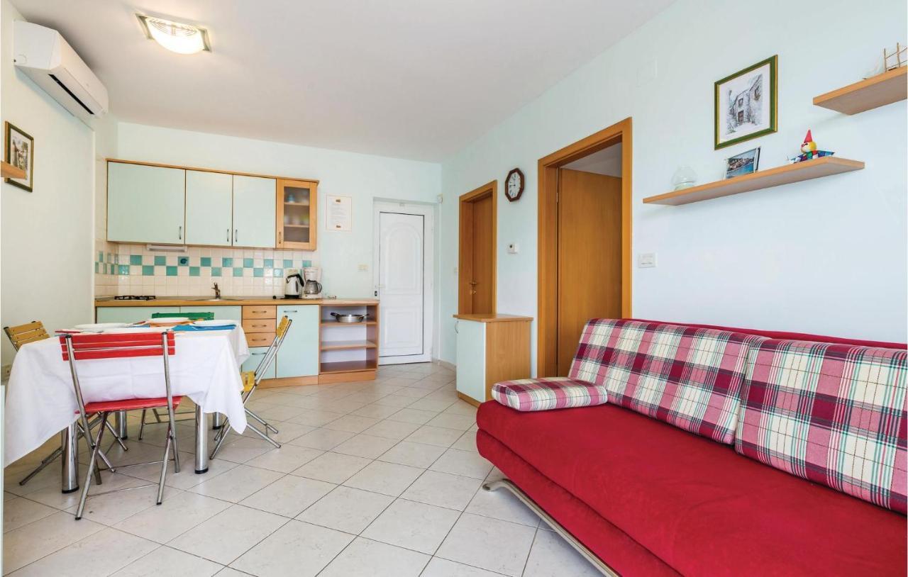1 Bedroom Stunning Apartment In Mošćenička Draga Exterior foto