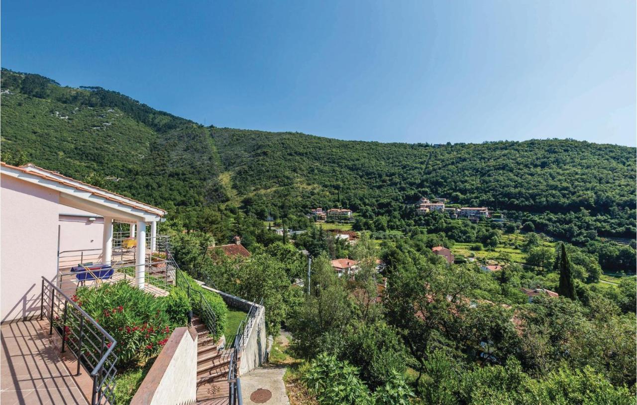 1 Bedroom Stunning Apartment In Mošćenička Draga Exterior foto
