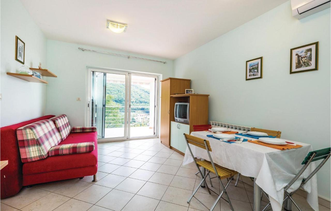 1 Bedroom Stunning Apartment In Mošćenička Draga Exterior foto
